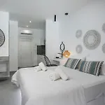 Calma Luxury & شقة فندقية 3*