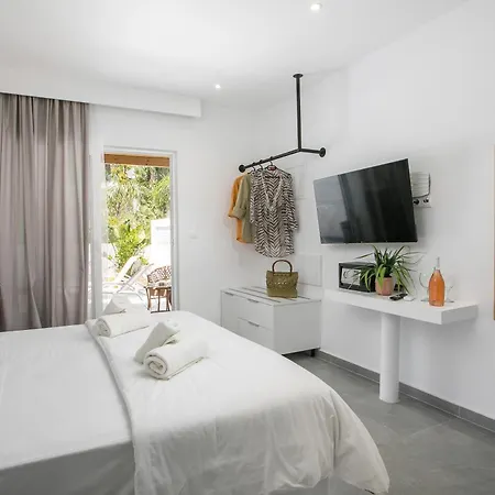 Calma Luxury & 3* Faliraki