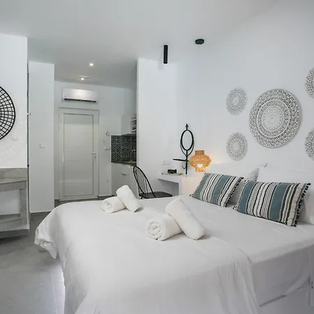 Calma Luxury & Aparthotel 3*