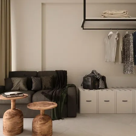 Calma Luxury & ファリラキ