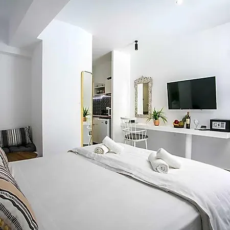 Calma Luxury & 3*