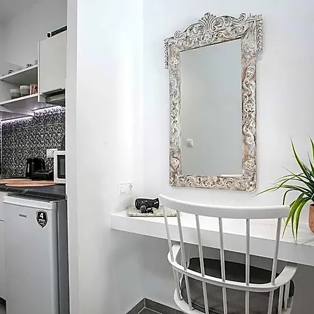 Calma Luxury & Aparthotel 3*