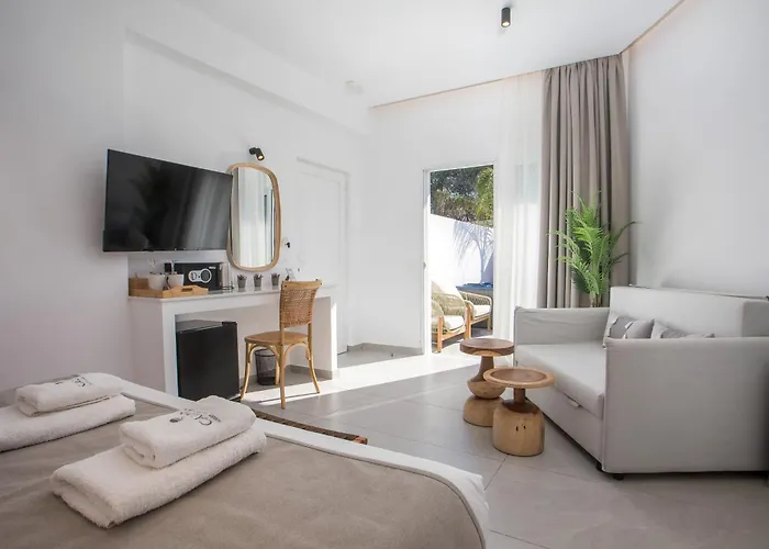 Calma Luxury & Faliraki