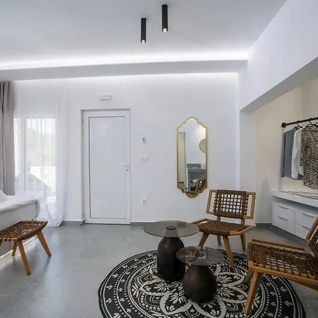 Aparthotel Calma Luxury & 4*