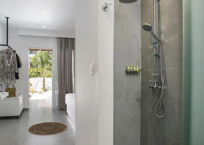 Calma Luxury & Apart-hotel Faliraki