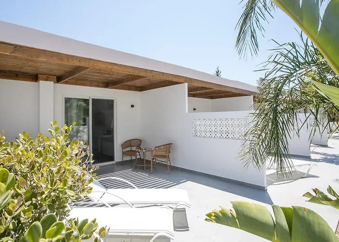 Calma Luxury & Faliraki